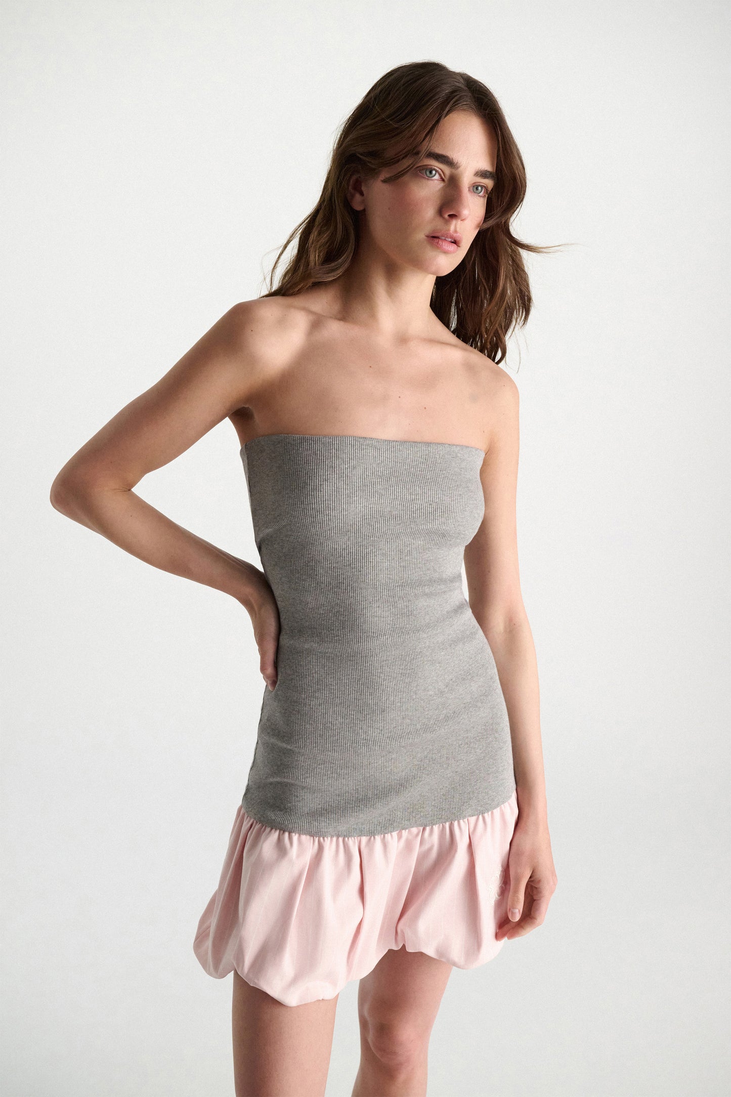 Ribbed - Kleid mit voluminösem Rock