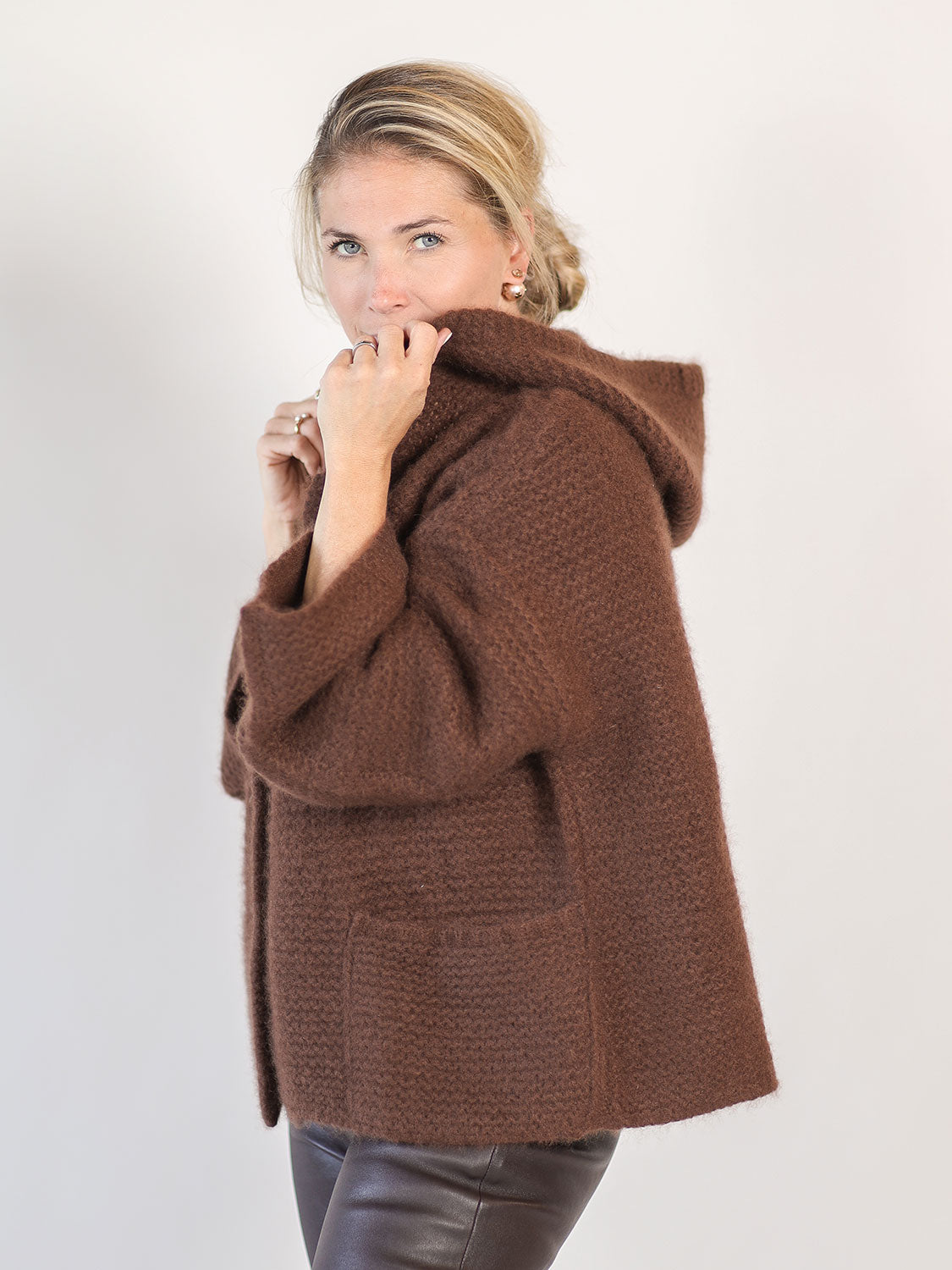 Breezy – Strickjacke mit Kapuze