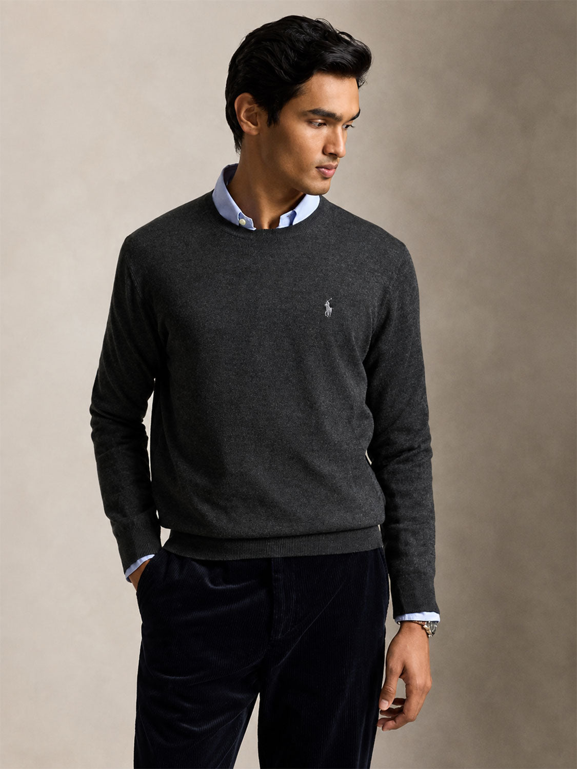 Pullover mit Logo