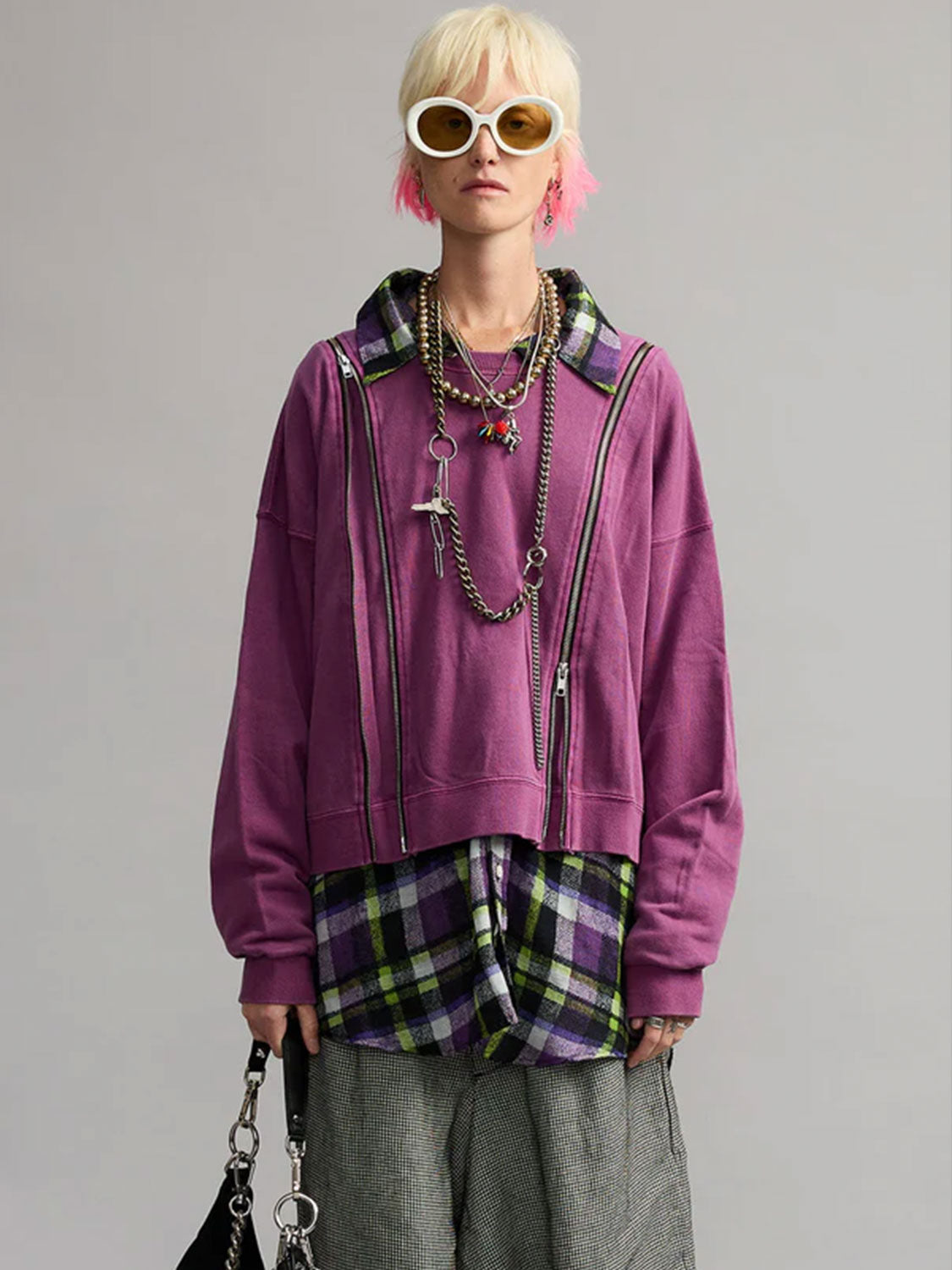 Berry Zip Sweatshirt – Zippered Statement Detail