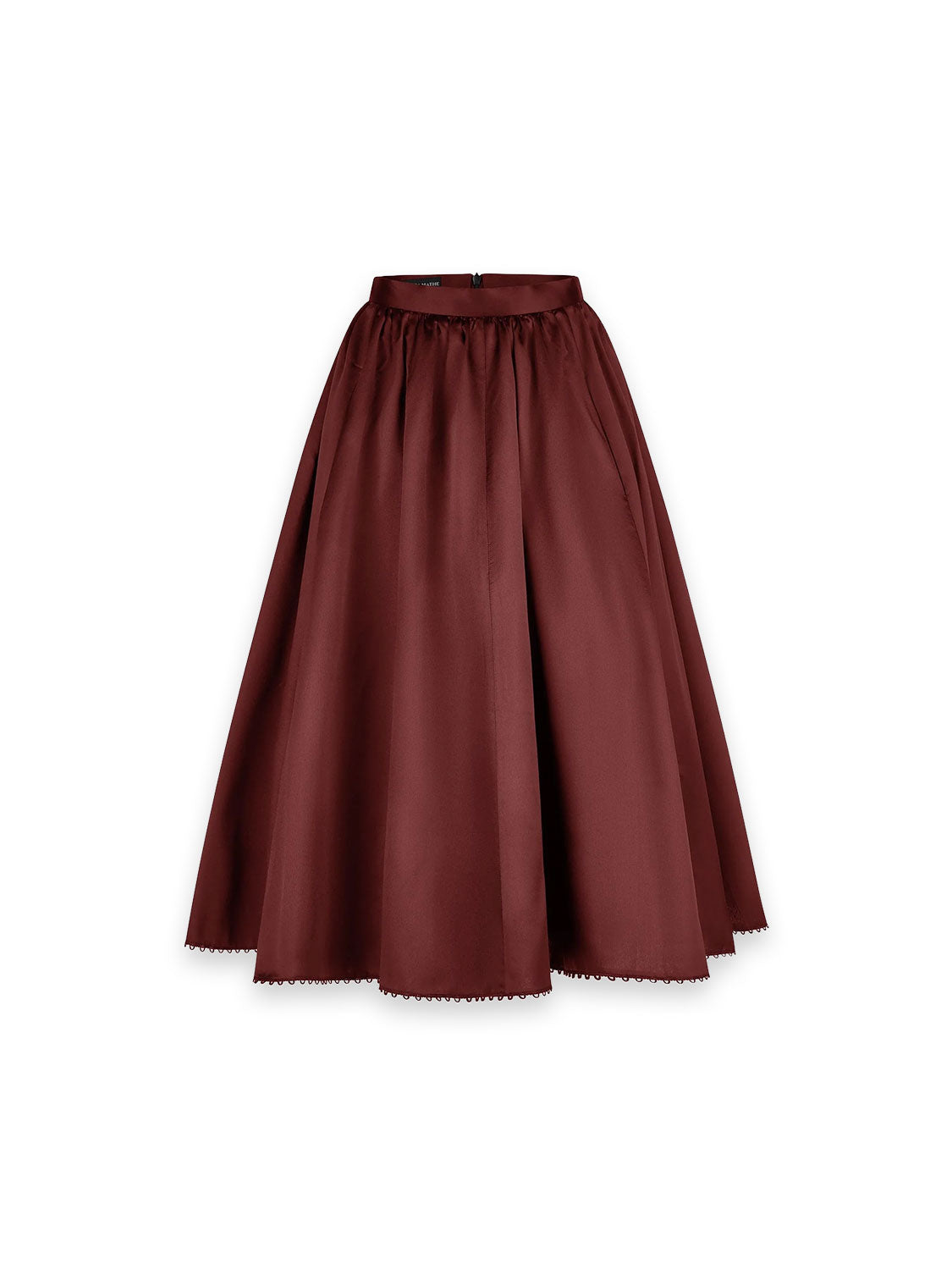 Kinga skirt – flowing satin with elegant volume