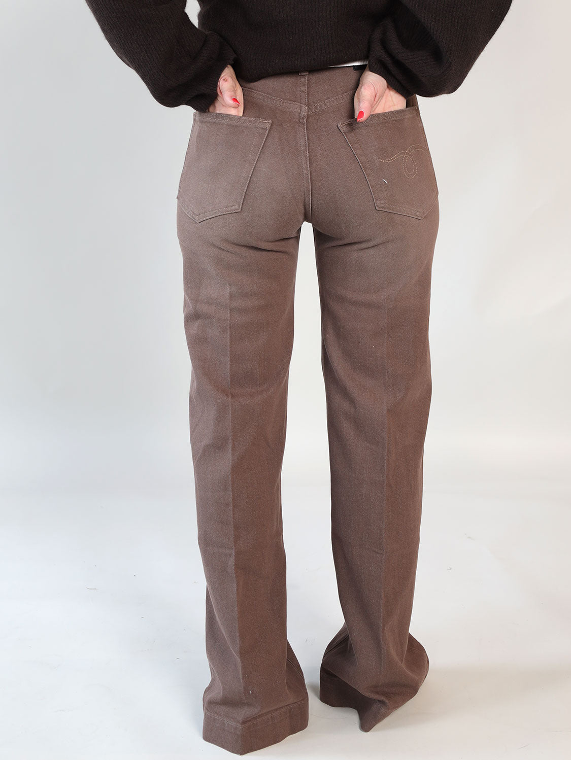 Charlotte – Straight Leg Jeans