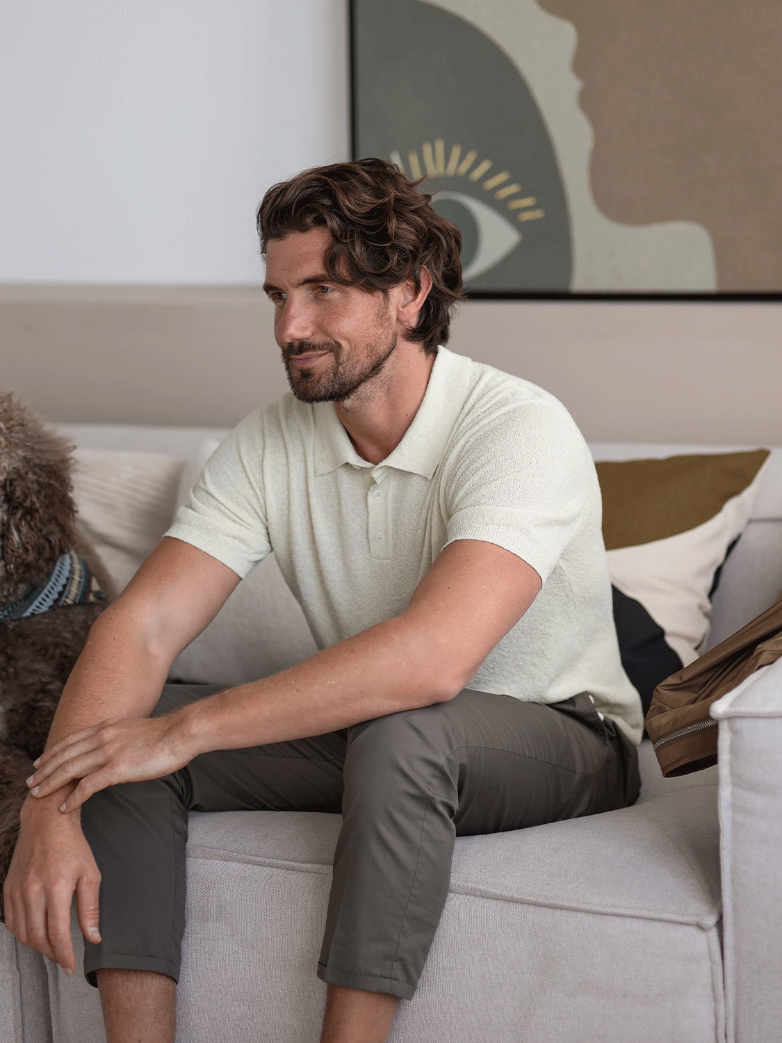 Short-sleeved polo shirt with classic collar
