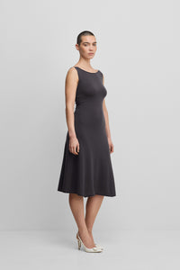 N°468 Gabrielle Kleid mit fließender Silhouette