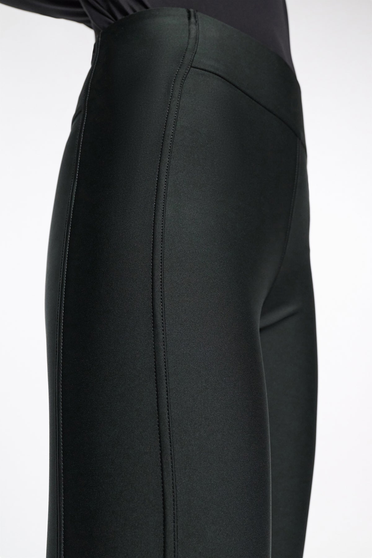 Sharp Cut - Leggings