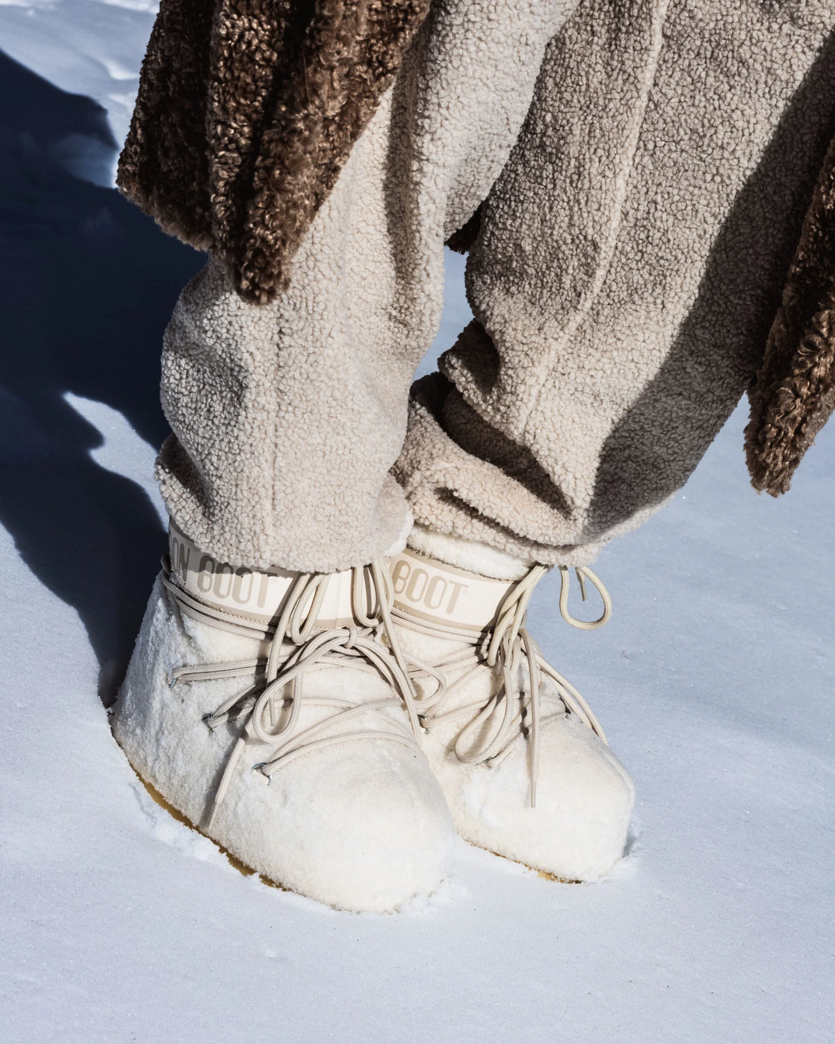 Icon Low Fleece Ice Boot