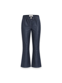 Lively Lederhose – Ausgestelltes Bein mit elastischem Bund