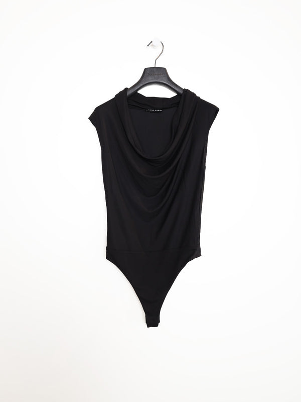 Jeanette – Ärmelloser Body 