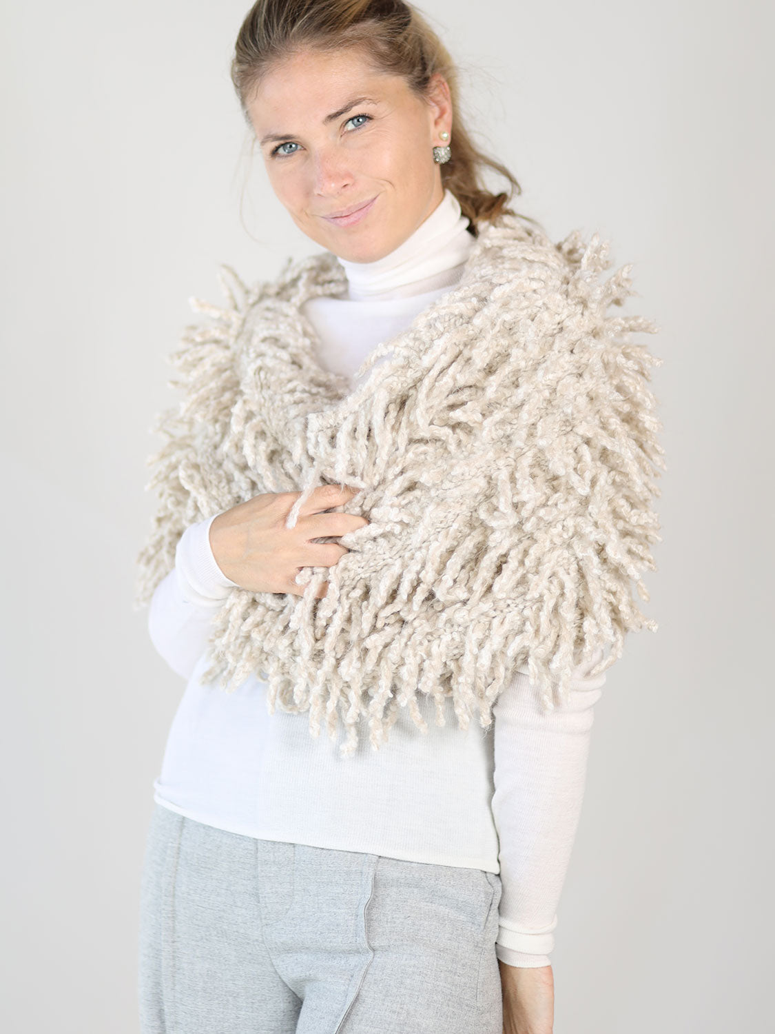 Finne – Pullover in Fransenoptik 