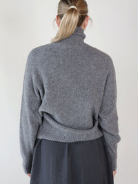 Rollkragenpullover aus Cashmere-Mischung 