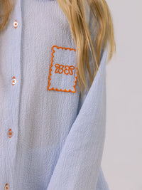 Lou Pyjama – Pyjama-Set aus strukturiertem Stoff mit verspielten Rüschen-Details
