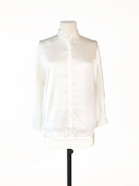 Bluse aus glänzender Seide