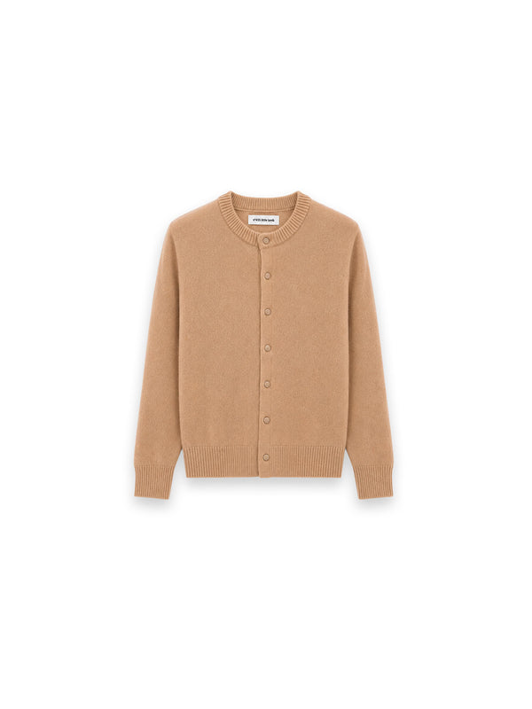 n°435 - Little Lamb Strickjacke – Weicher Feinstrick mit Knopfleiste