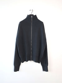 n°319 Xtra Cut – Strickjacke mit hohem Kragen 