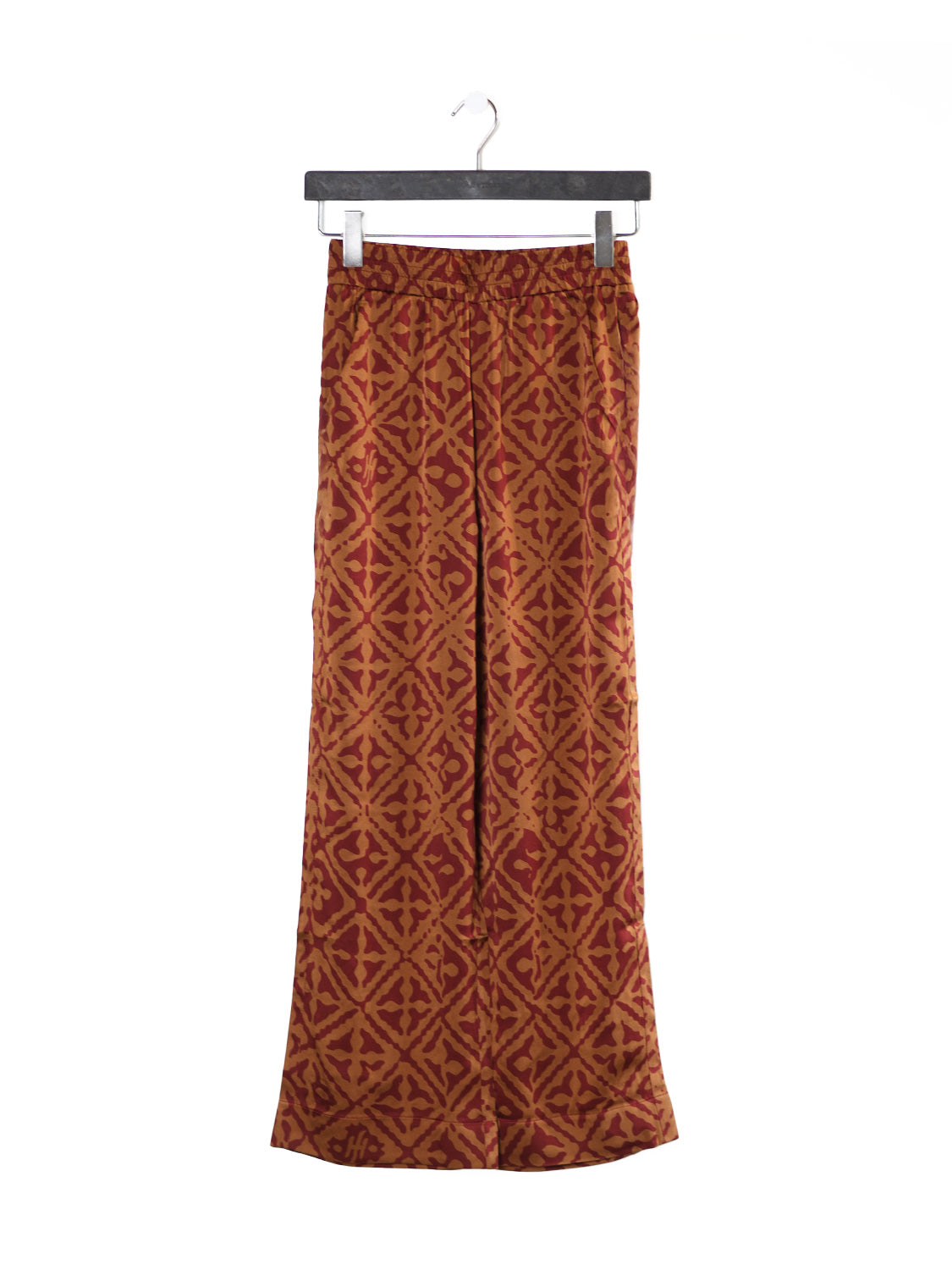 Weite Hose aus Seide