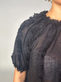 Gracelle – Langarm Bluse mit Rüschen Details