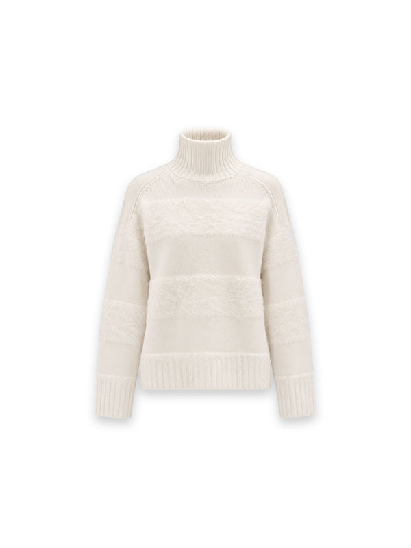 Mila Pullover – flauschige Strickstruktur mit Rollkragen