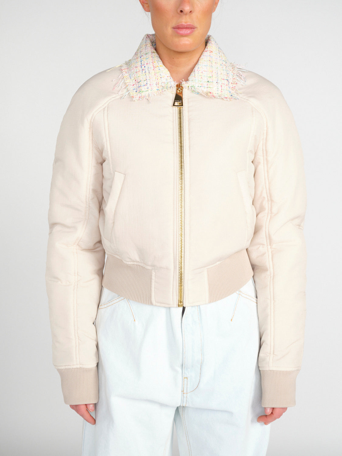 Micro – Kurze Bomberjacke mit Tweed-Details