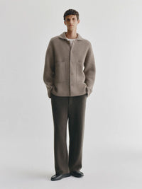 Louis Jacke – Strickjacke mit aufgesetzten Taschen