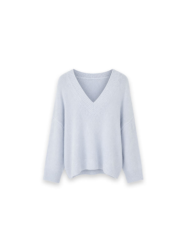 Leona Pullover – Feinstrick mit femininem V-Ausschnitt