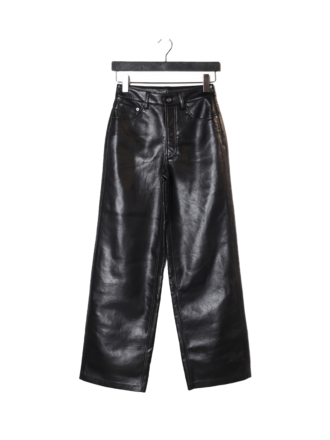Manon Pant in schwarz