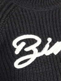 Strickpullover mit Logo