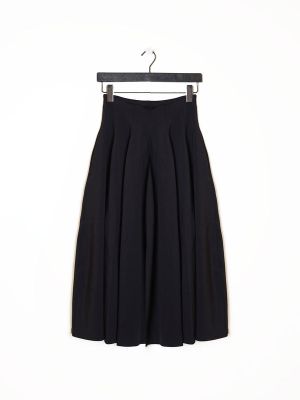 Rea - Weiter Rock mit genähten Falten