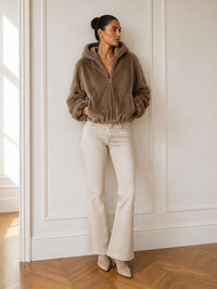 Jeans -The Undercover Sneak