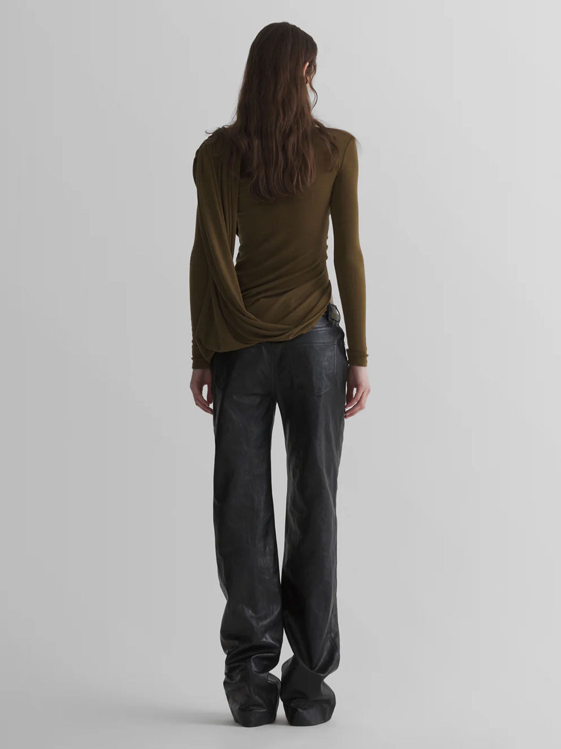 Rollkragenpullover mit Drapierung