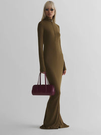 Kleid mit Stehkragen und Reißverschluss