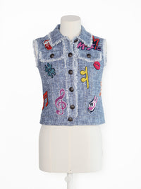 Jeansweste mit Patches