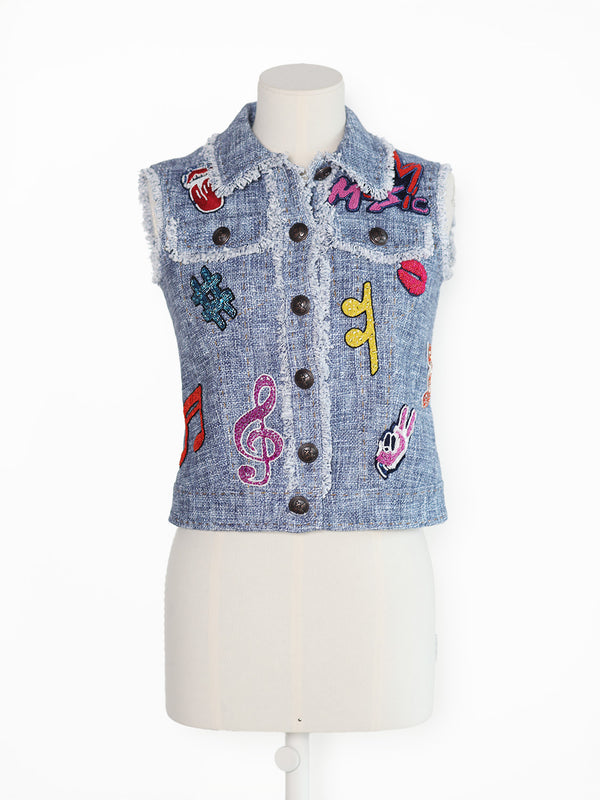 Jeansweste mit Patches