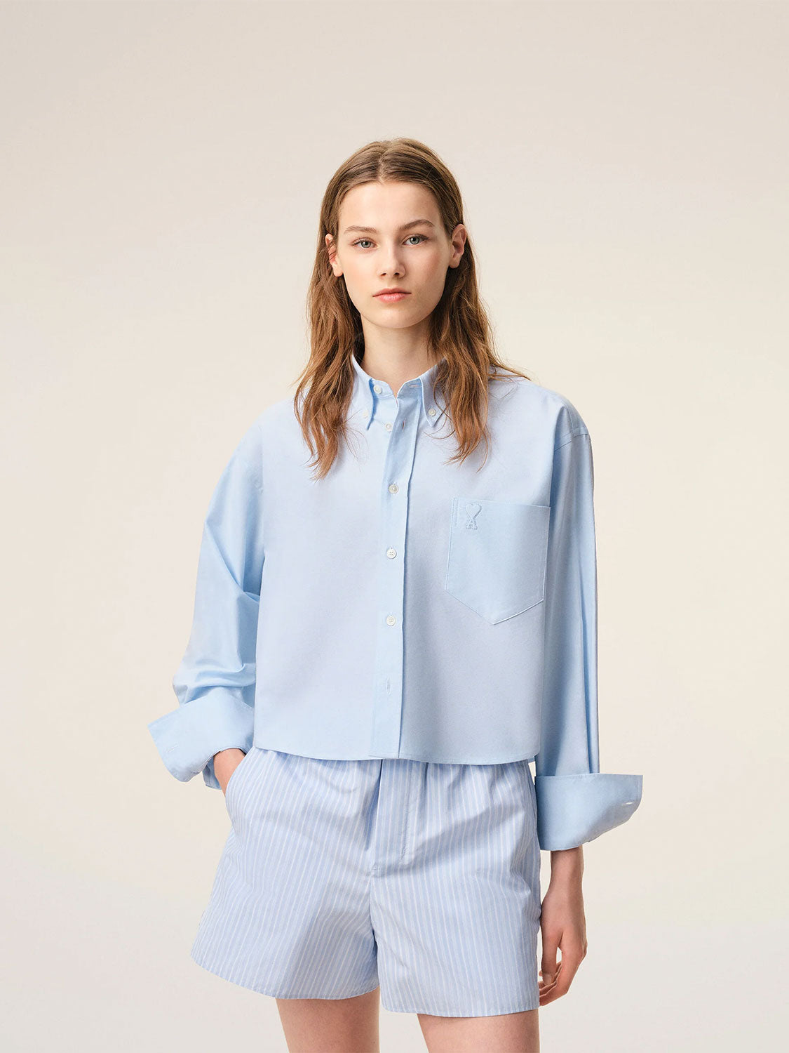 AMI Paris Cropped Hemdbluse
