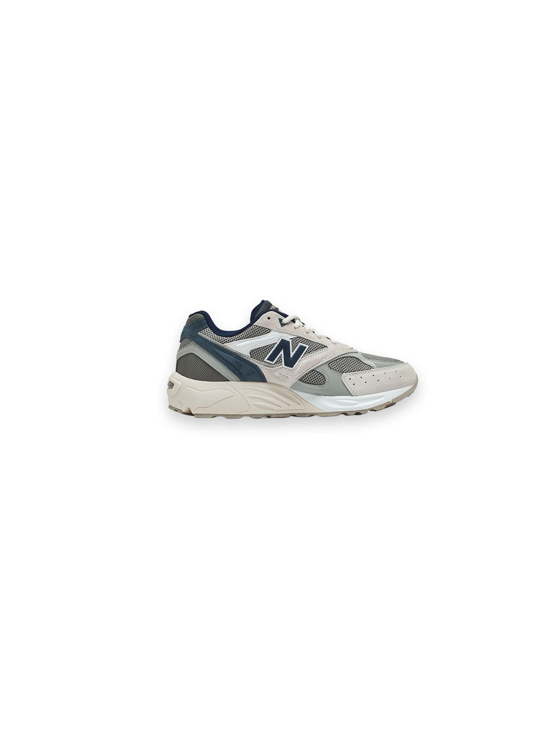 880R - Unisex Sneaker