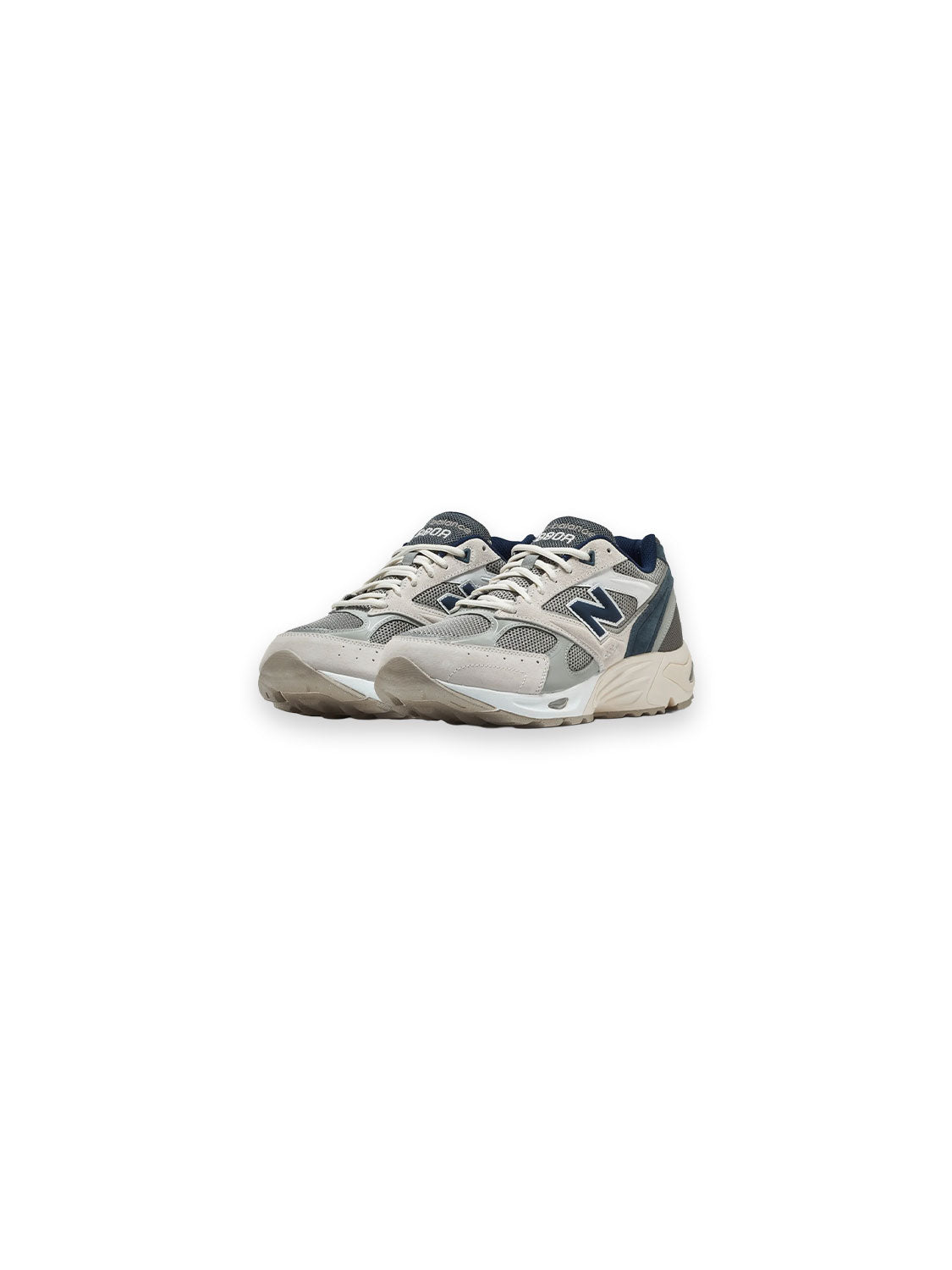 880R - Unisex Sneaker