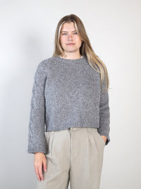 Girocollo Treccia – Verkürzter Pullover