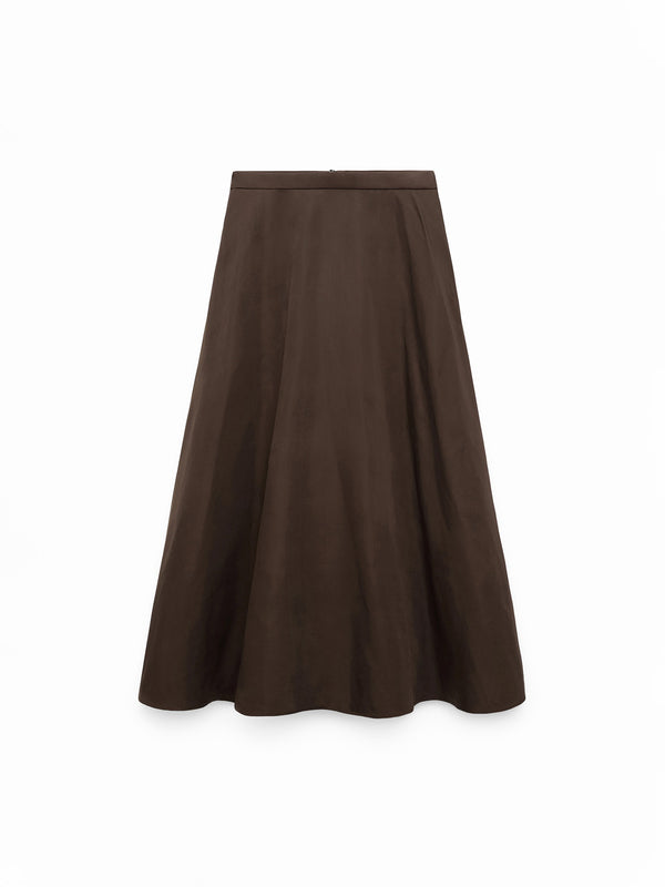 Sporty Elegance – Rock aus Nylon