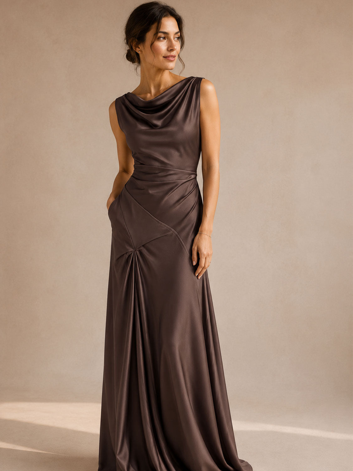 Posy Kleid – Sculpted Draping