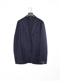 Anzug aus Schurwolle