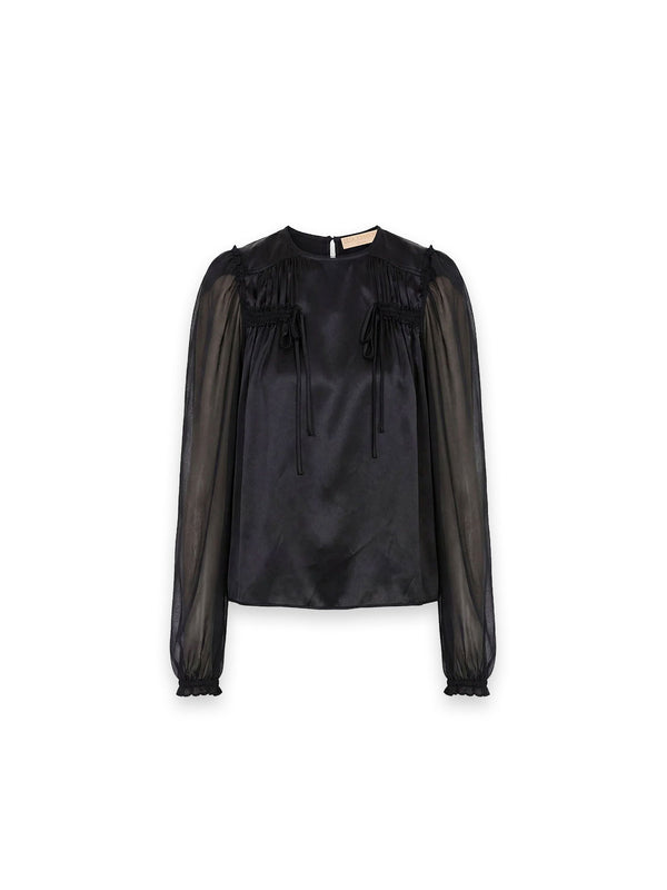 Odette Bluse – Schleifendetail