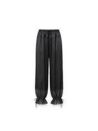 Camile Hose mit Statement Saum