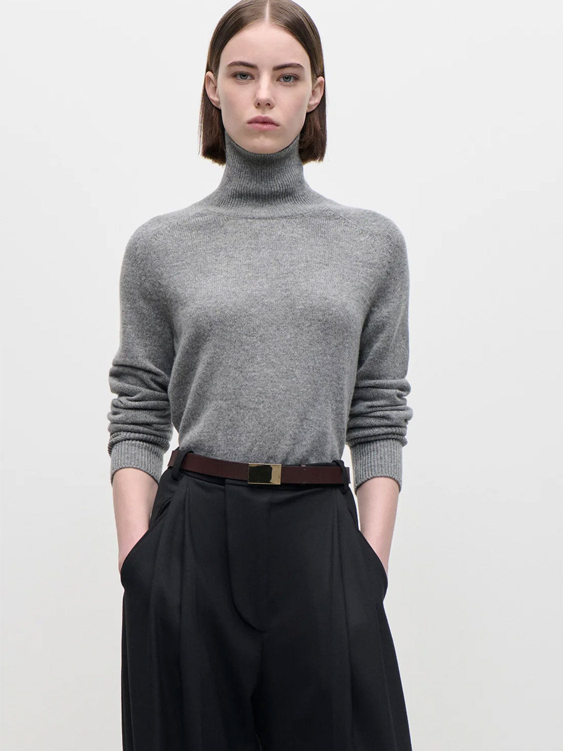 Marie Rollkragenpullover in zeitlosem Feinstrick