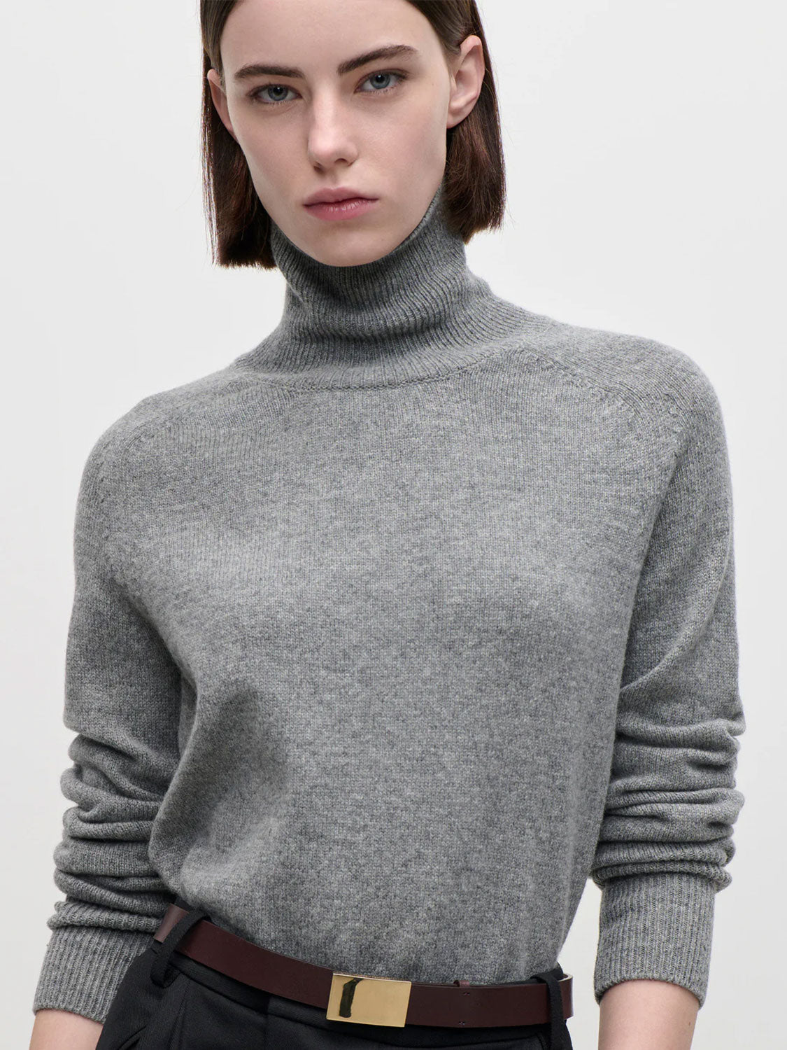 Marie Rollkragenpullover in zeitlosem Feinstrick