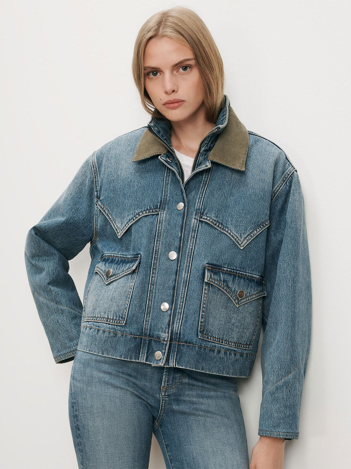 Wegner denim jacket – denim look with corduroy collar
