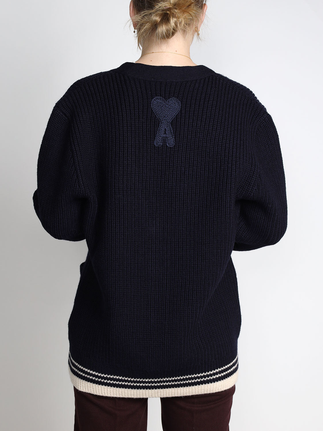 Gerippter Cardigan mit Logo-Details