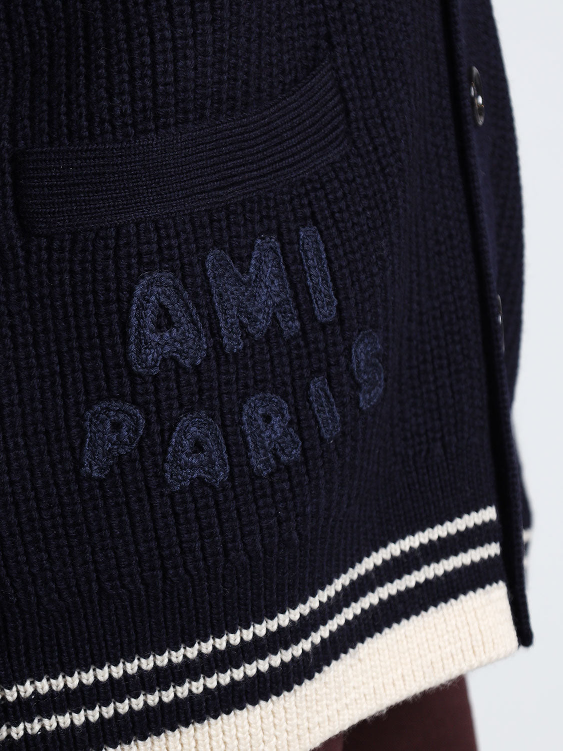 Gerippter Cardigan mit Logo-Details