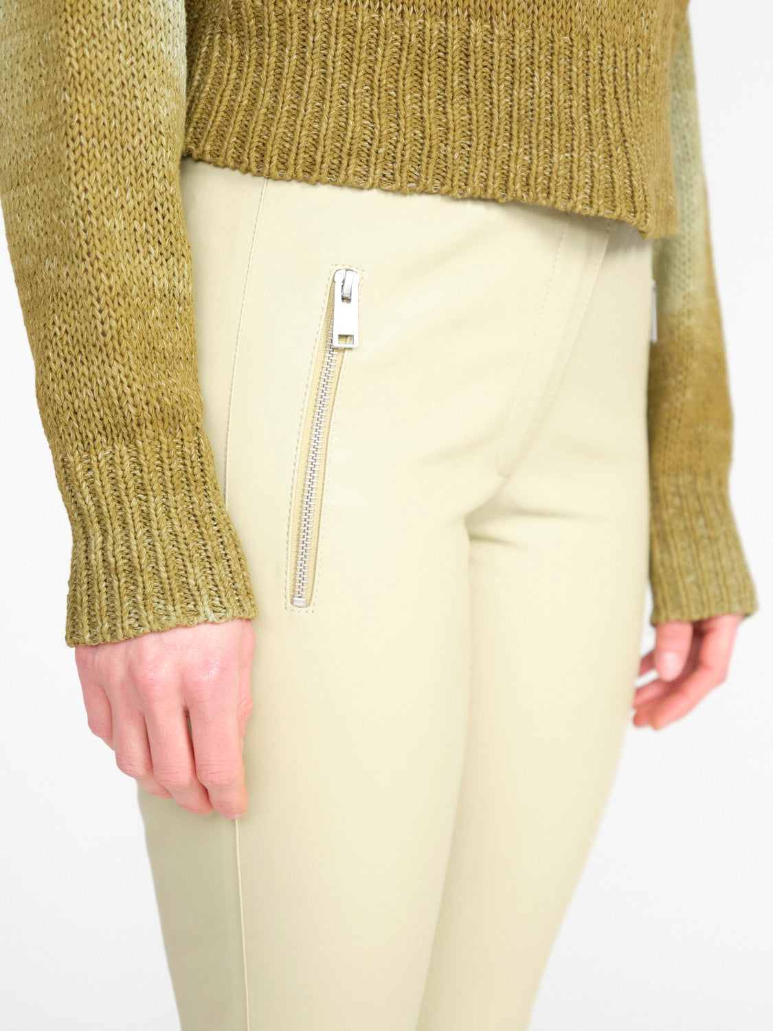 Cadiz – Stretchige Leder-Leggings aus glattem Lammleder