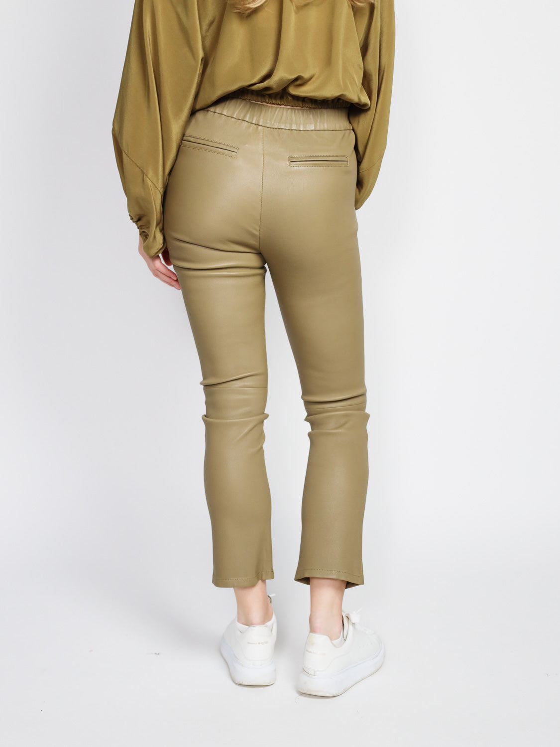 Kamilla Stretch Plonge – Leder Leggings