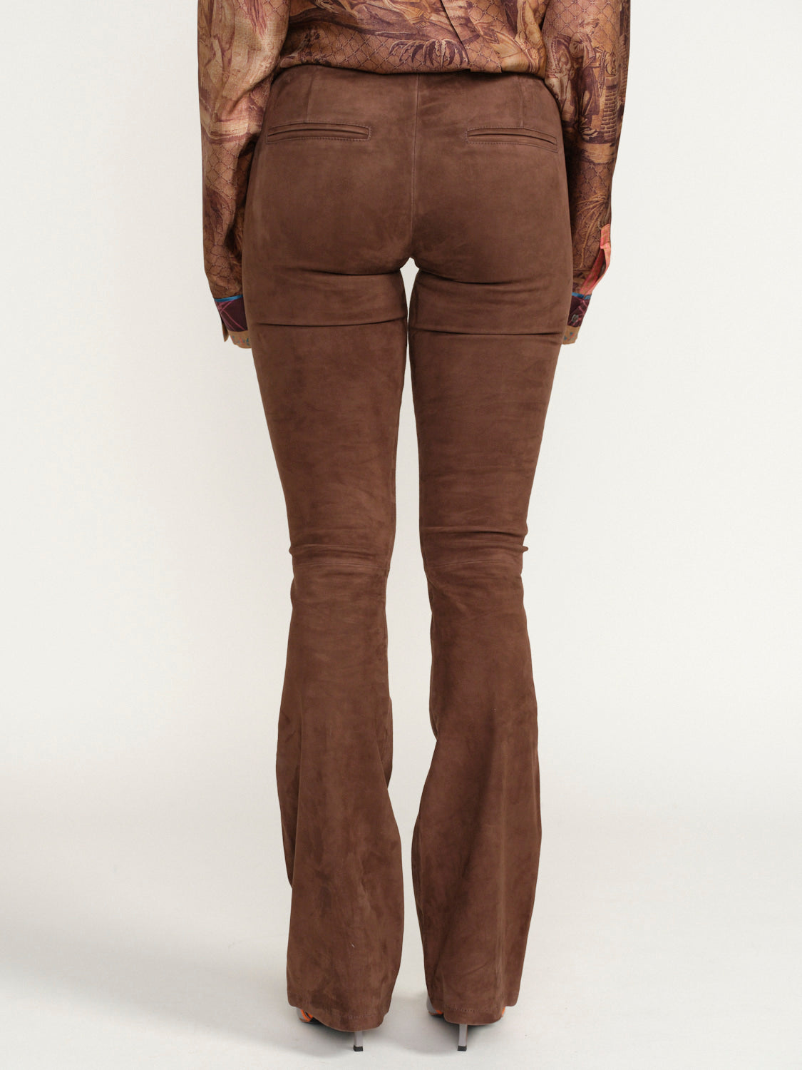 Izzy – Hose mit Gummibund aus Lammleder