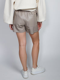 Yulia – Leder-Shorts